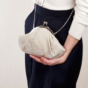 Image of Silver marguerites Lizzy handbag
